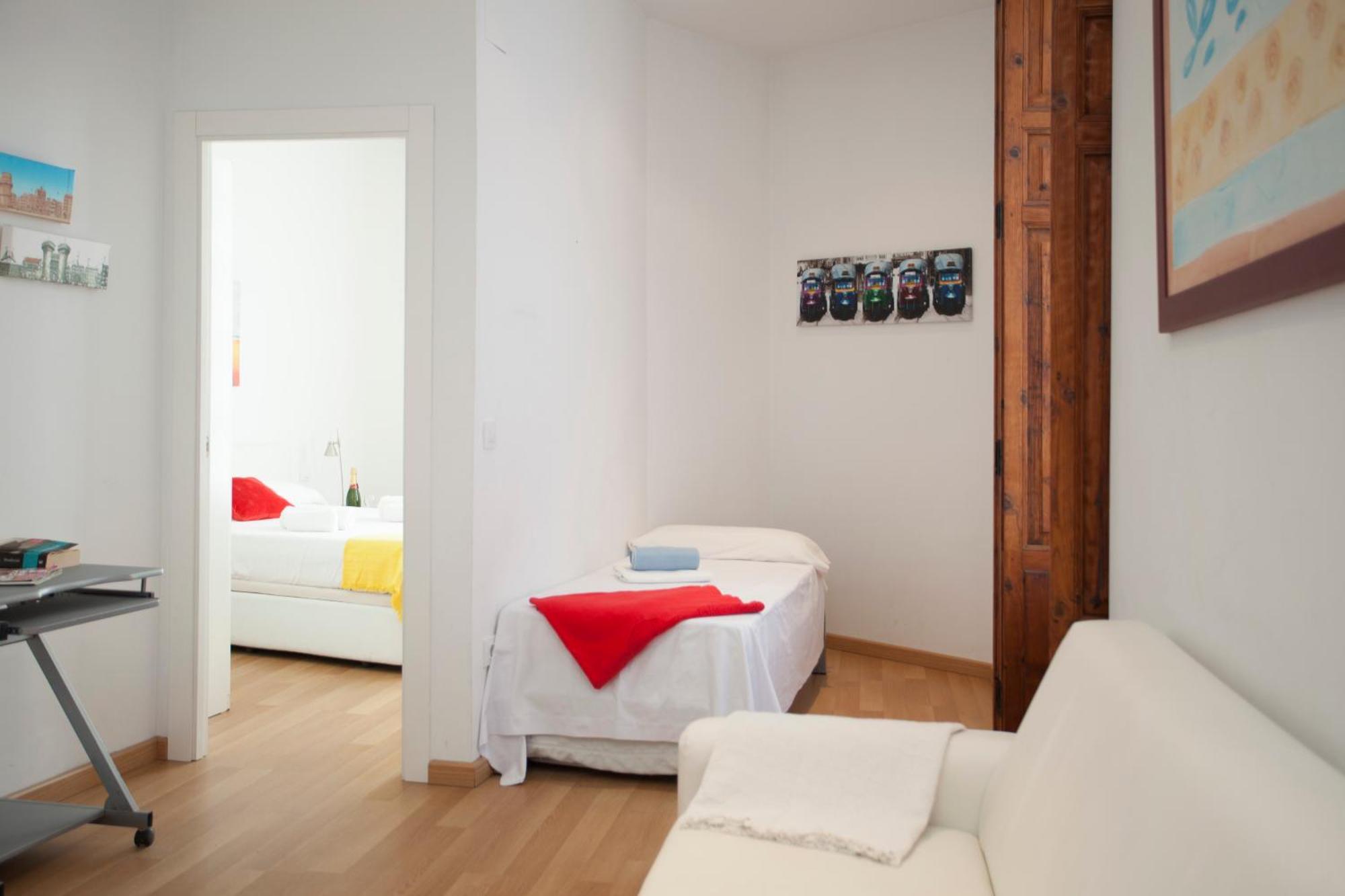 Tossal Apartment Valencia Exterior photo